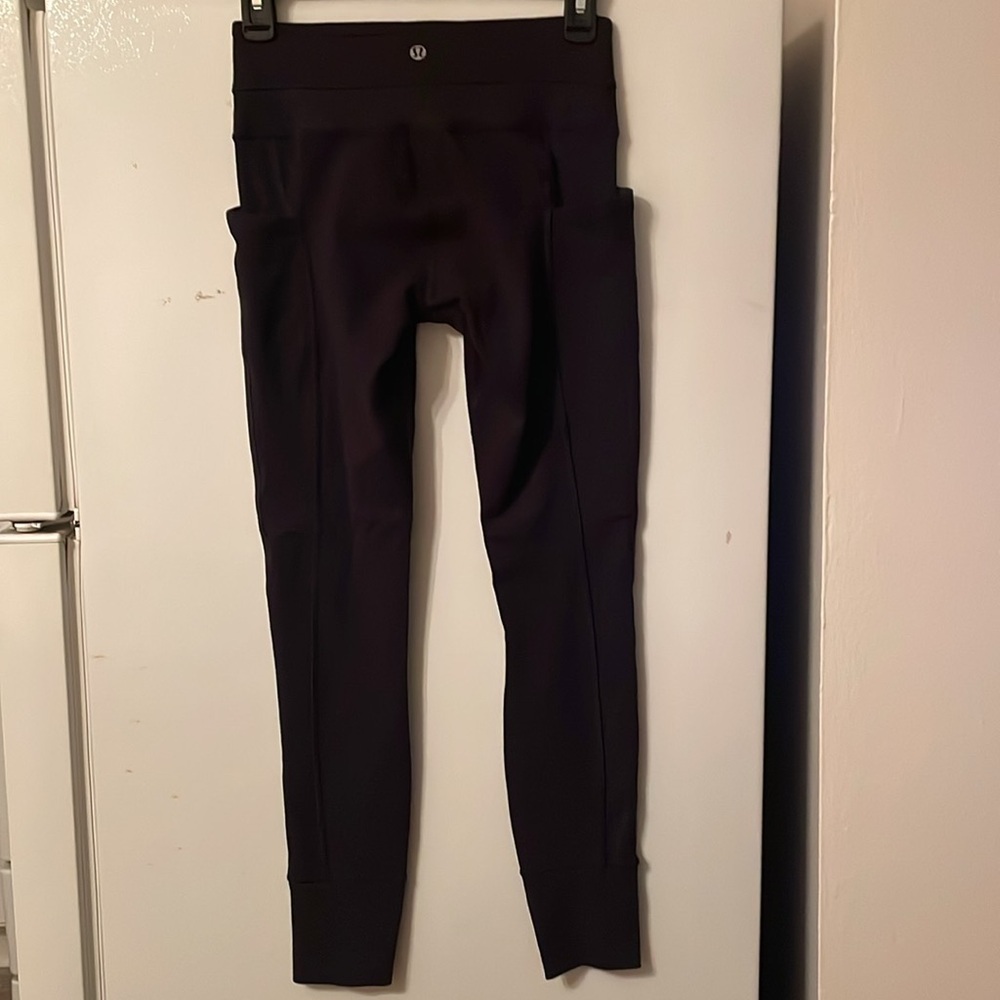 Lululemon Size 4 Black Jogger‎ Legging Cuff Pockets Thick Great Condition